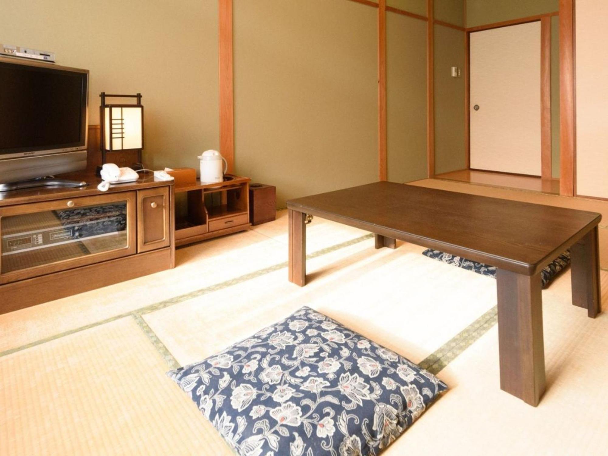 Business Hotel Kawakami Kumano Bagian luar foto
