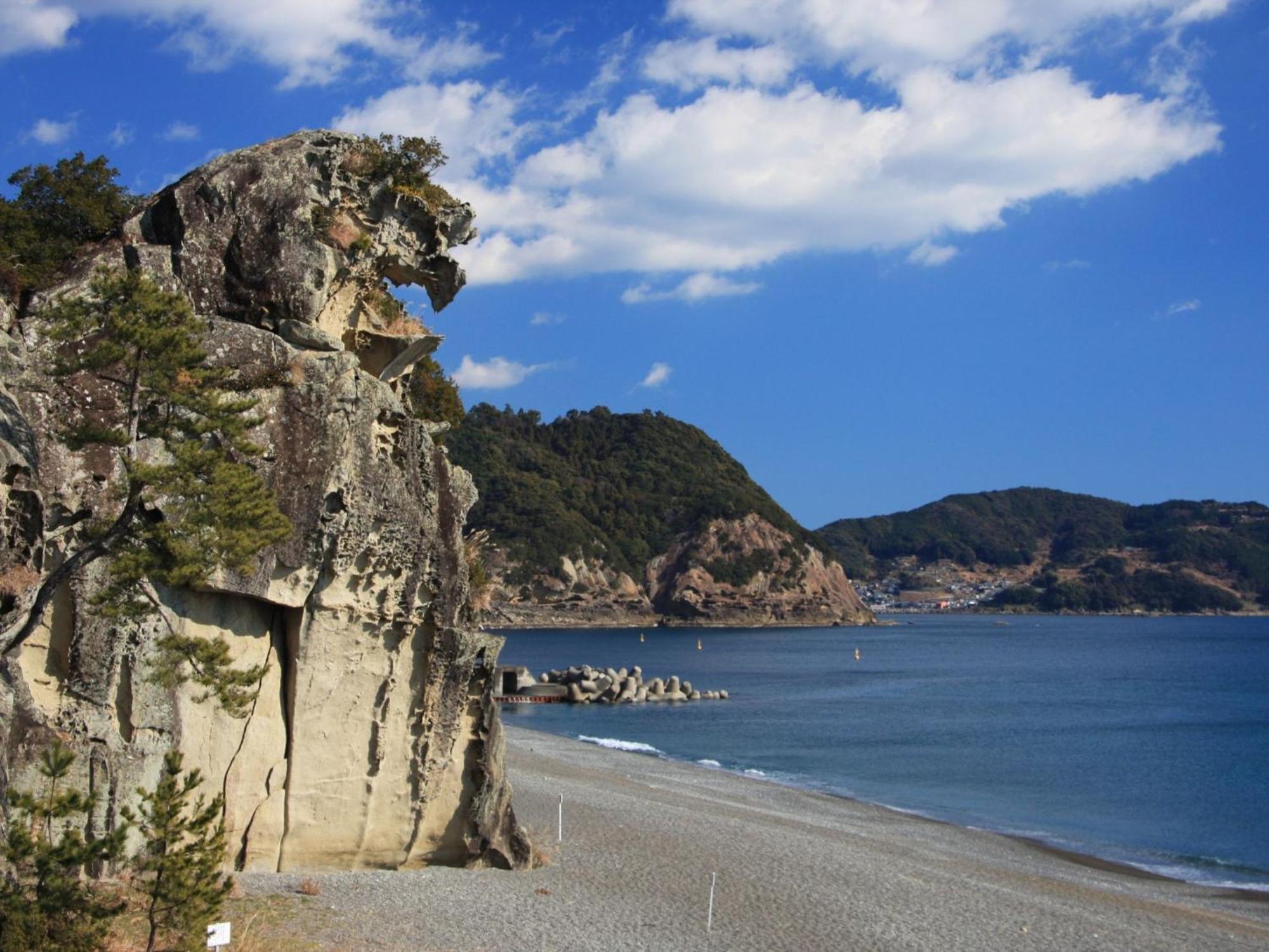 Business Hotel Kawakami Kumano Bagian luar foto