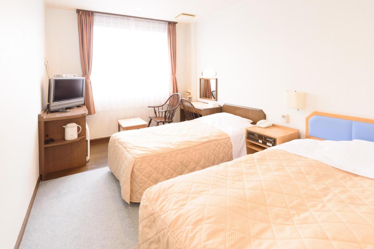 Business Hotel Kawakami Kumano Bagian luar foto
