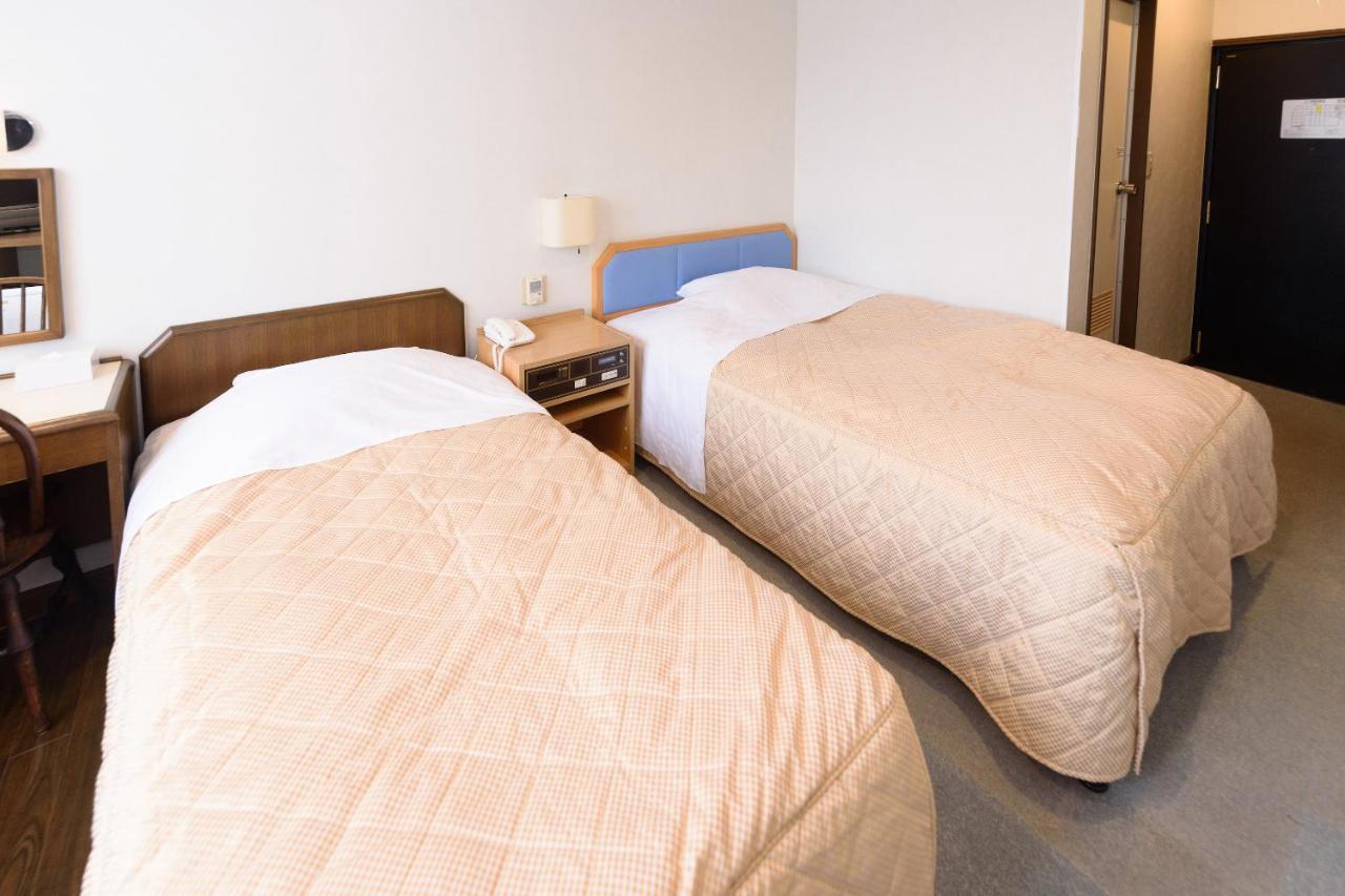 Business Hotel Kawakami Kumano Bagian luar foto