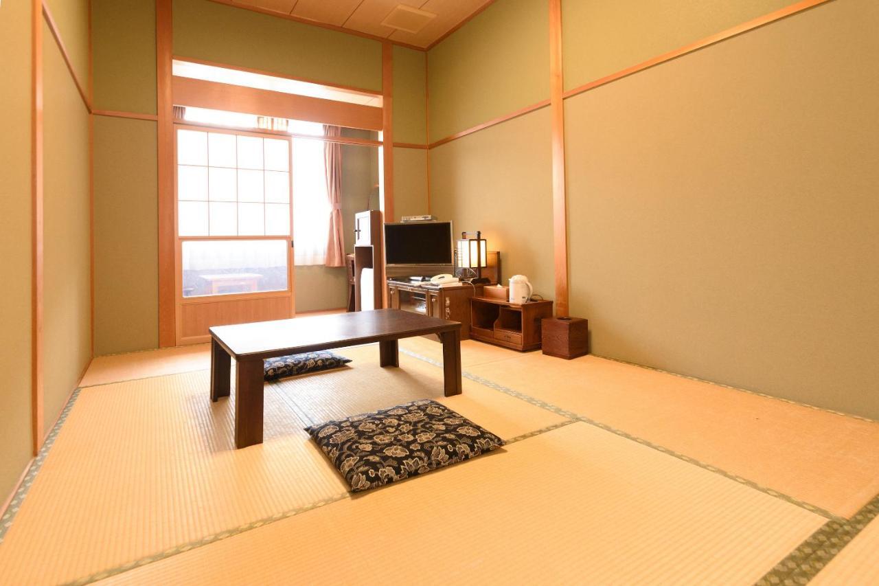 Business Hotel Kawakami Kumano Bagian luar foto